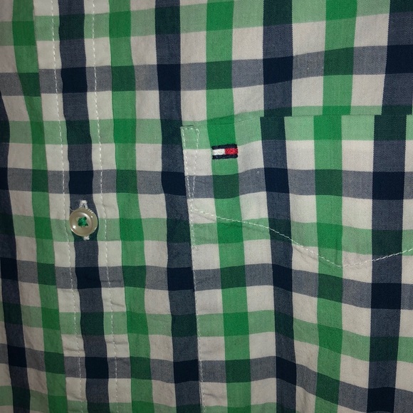 Tommy Hilfiger Shirt - Picture 2 of 4
